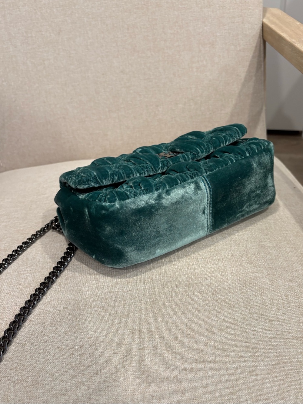 Tory Burch Velvet-Trim Teal Shoulder Bag - Picture 6 of 6